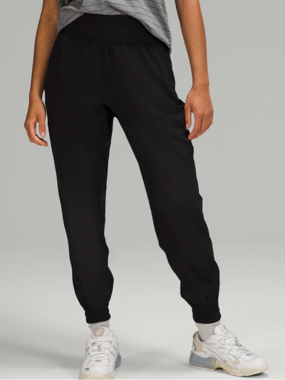 lululemon athletica Black Women's Sun Setter High Rise Jogger *Full Length